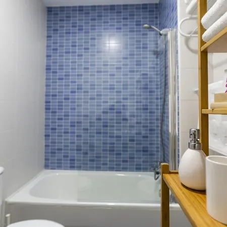 Luminoso En El Centro De