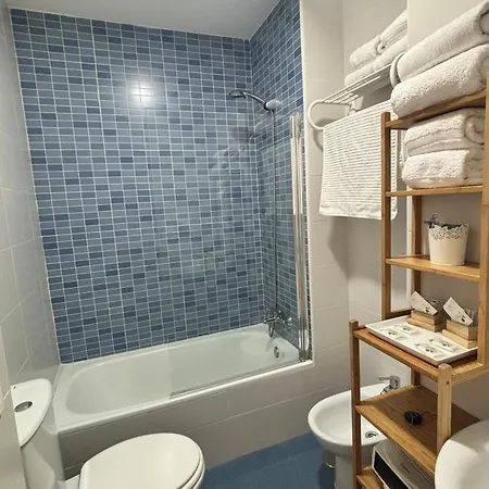 아파트 Luminoso En El Centro De *