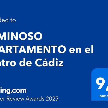 Luminoso En El Centro De Apartmán Cádiz