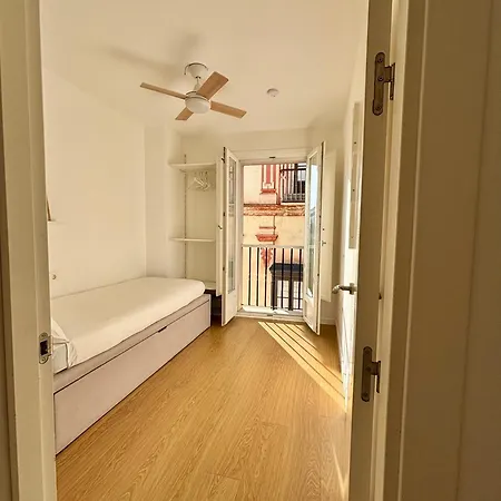 Luminoso En El Centro De Apartman Cádiz
