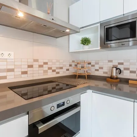 Luminoso En El Centro De Apartment *