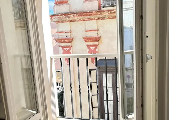 Apartman Luminoso En El Centro De Cádiz